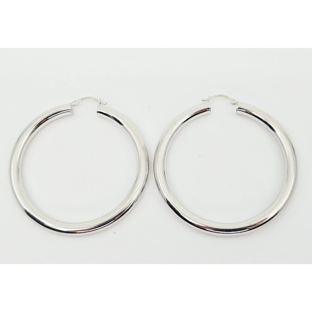 Beautiful Medium 14K Karat Solid White Gold Designer Hinged Round Hoop Earrings